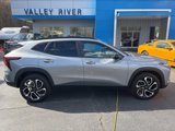 Used 2024 Chevrolet Trax RS image 2