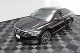 Used 2021 Volkswagen Jetta SE image 2