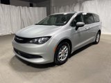 Used 2023 Chrysler Voyager LX image 3