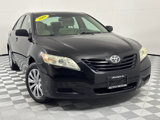 Used 2009 Toyota Camry LE image 2
