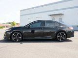 Used 2018 Toyota Camry XSE image 3