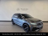Used 2024 Volkswagen Tiguan SE R-Line image 3