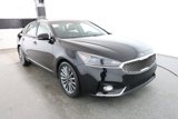 Used 2017 Kia Cadenza Premium image 3