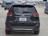 Used 2018 Nissan Rogue SL image 5