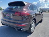 Used 2016 Porsche Cayenne image 4