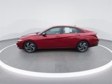 Used 2025 Hyundai Elantra Sport image 5