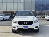 Used 2019 Volvo XC40 T5 R-Design image 3