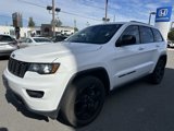 Used 2018 Jeep Grand Cherokee Laredo image 3