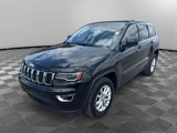 Used 2021 Jeep Grand Cherokee Laredo X image 2