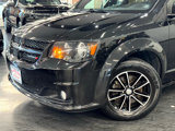 Used 2018 Dodge Grand Caravan SE image 3