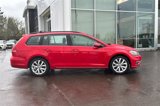 Used 2019 Volkswagen Golf SE image 3