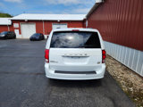 Used 2019 Dodge Grand Caravan SXT image 4