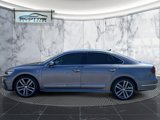 Used 2017 Volkswagen Passat 1.8T R-Line image 4