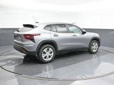 Used 2025 Chevrolet Trax LS image 5