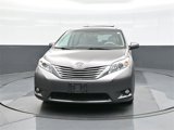 Used 2014 Toyota Sienna XLE image 2