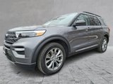 Used 2022 Ford Explorer XLT w/ Equipment Group 202A image 3