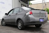Used 2010 Ford Focus SE image 4