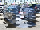 Used 2019 Jeep Cherokee Limited image 5