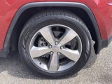 Used 2014 Jeep Grand Cherokee Limited w/ Luxury Group II image 6