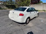 Used 2010 Ford Focus SE image 5