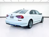 Used 2017 Volkswagen Passat 1.8T R-Line image 4