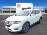 Used 2019 Nissan Rogue SV w/ Premium Package image 2