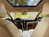 Used 2014 Volkswagen Passat TDI SEL Premium image 5