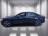 Used 2024 Volvo S60 B5 Plus image 2
