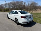 Used 2023 Volkswagen Jetta SEL image 5