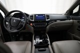 Certified 2017 Honda Pilot Touring image 5