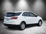 Used 2022 Chevrolet Equinox LS image 3