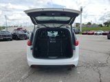 Used 2020 Chrysler Pacifica Touring w/ S Appearance Package image 5