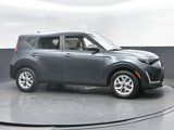 New 2025 Kia Soul LX image 2