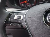 Used 2022 Volkswagen Passat 2.0T SE image 2