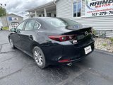 Used 2022 MAZDA MAZDA3 Sedan image 3