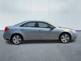 Used 2009 Pontiac G6 Sedan w/ Sun And Sound Package image 2