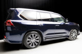 Used 2020 Lexus LX 570 4WD w/ 3rd Row & Luxury Pkg image 4