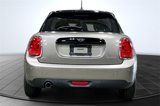 Used 2019 MINI Cooper 4-Door Hardtop image 4