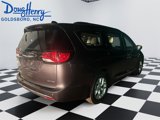 Used 2020 Chrysler Pacifica Limited image 5