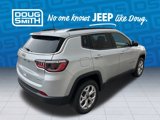 New 2025 Jeep Compass Latitude image 6
