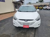 Used 2015 Hyundai Tucson SE image 3