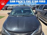 Used 2021 Chrysler Voyager Lxi image 2