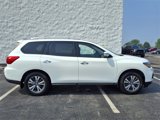 Used 2020 Nissan Pathfinder S image 2