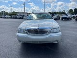 Used 2007 Lincoln Town Car Designer Series image 2