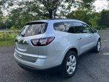 Used 2015 Chevrolet Traverse LT w/ Style and Technology Package image 5