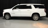 Used 2023 Chevrolet Suburban High Country w/ Premium Package 2 image 2