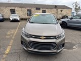 Used 2022 Chevrolet Trax LS w/ Tint and Cruise Package image 2