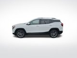 Used 2024 GMC Terrain SLT image 2