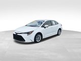 Used 2022 Toyota Corolla LE image 4