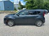 Used 2022 Kia Soul LX w/ Technology Package image 2